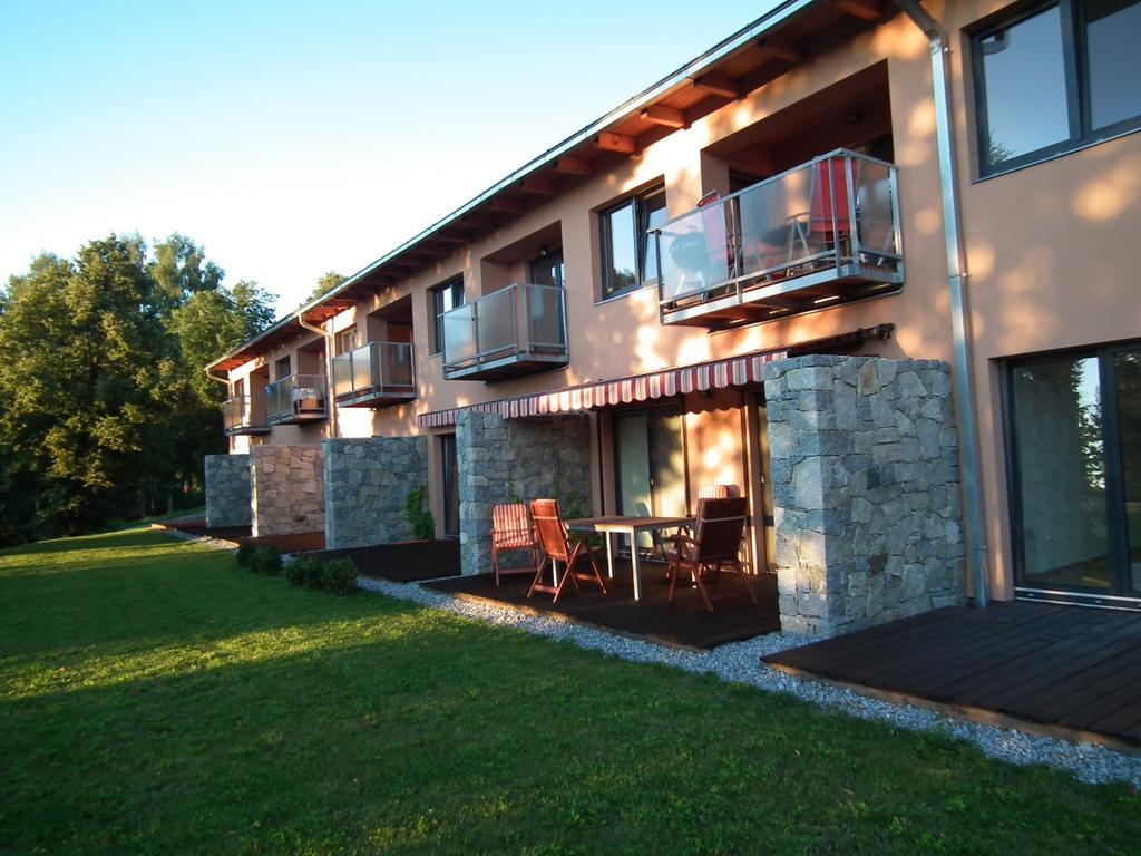 Apartman Lipanek Lipno nad Vltavou Exteriör bild