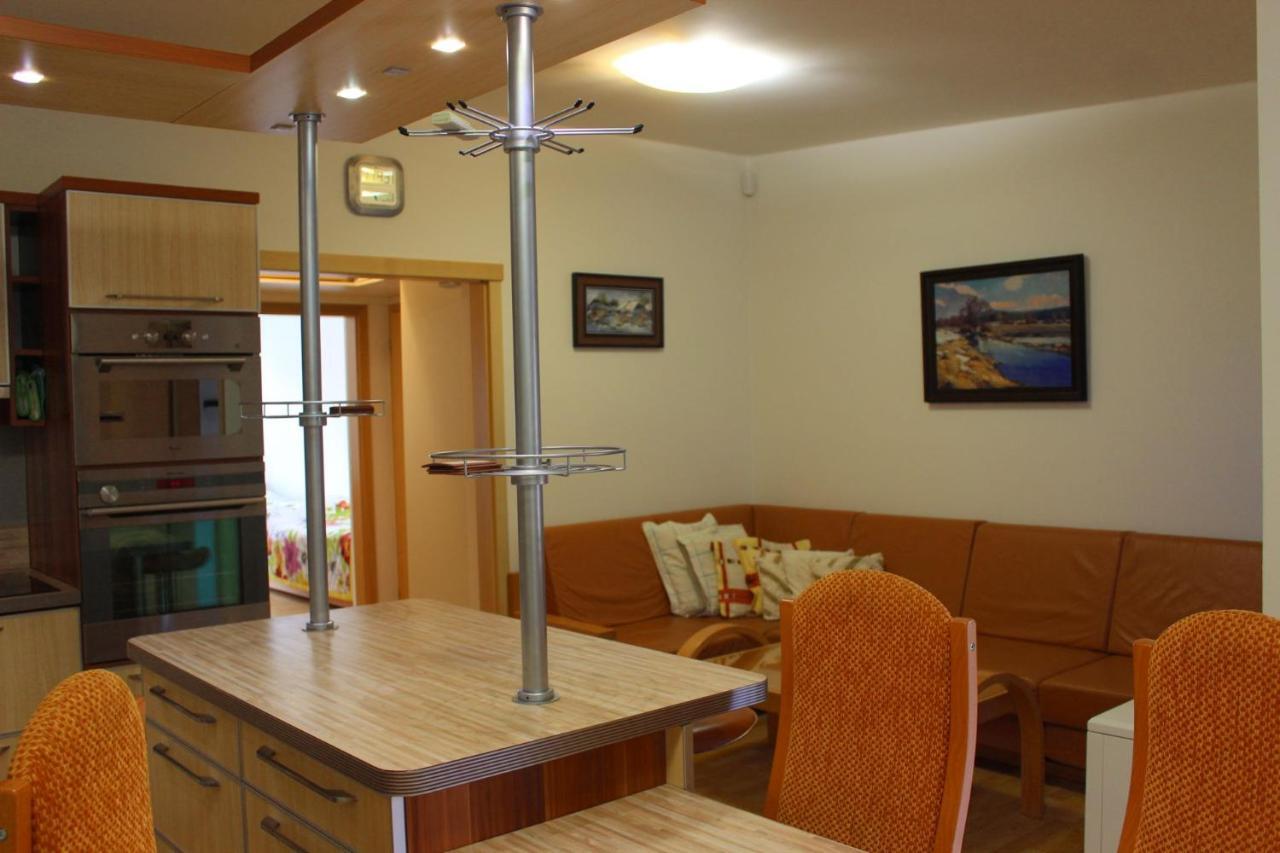 Apartman Lipanek Lipno nad Vltavou Exteriör bild