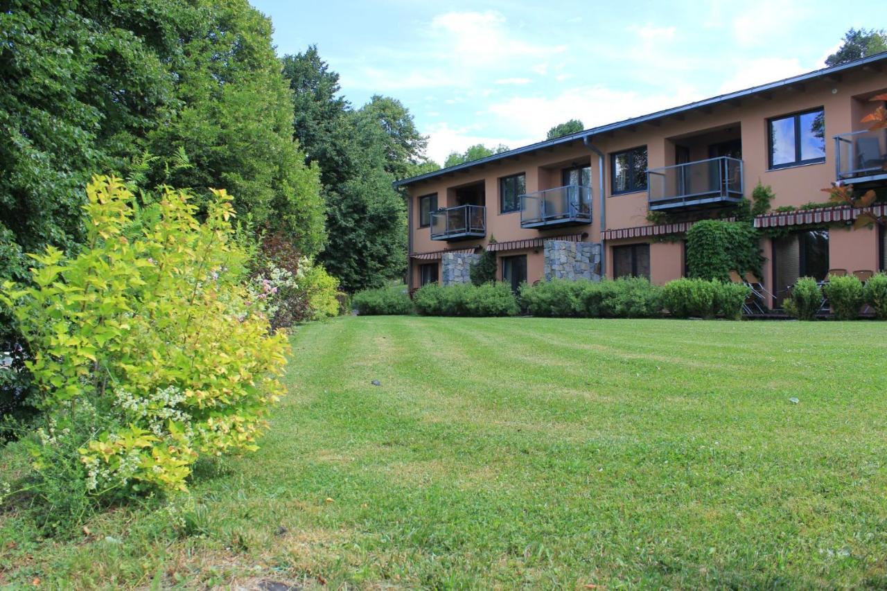 Apartman Lipanek Lipno nad Vltavou Exteriör bild